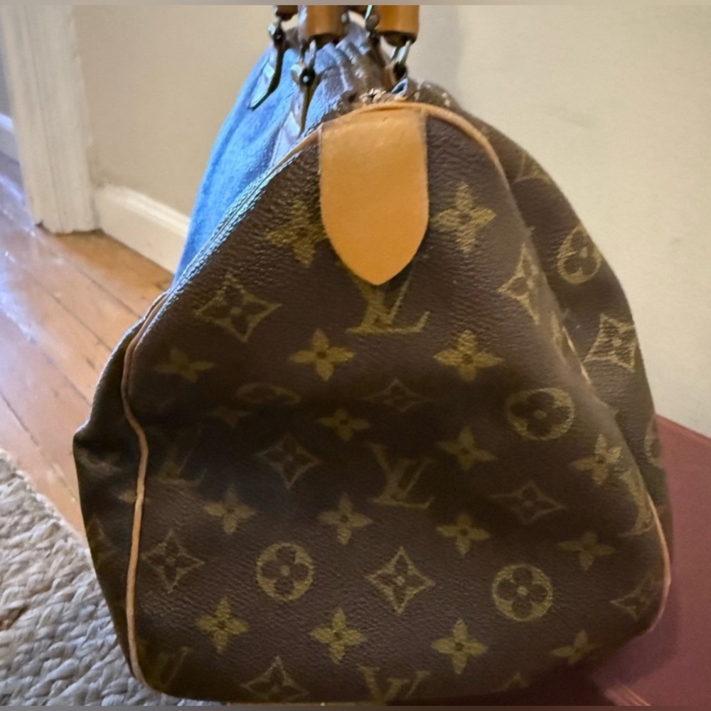Louis Vuitton French luggage company speedy - Picture 4 of 6